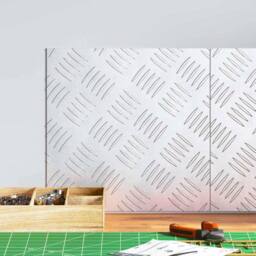 Berkfield Home Aluminium Checker Plates 2 pcs Anti-Slip 30x30 cm in Silver - Size: Medium - thumbnail 1