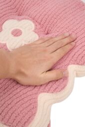 Living and Home Flower-Shaped Plush Chair Cushion in Pink - thumbnail 5