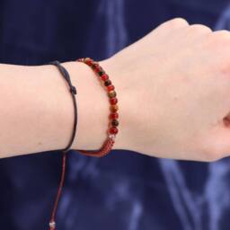 Serenityy Zodiac Crystal Candle with Gemstone Bracelet - Leo in Blue - Size: 1 Pack - thumbnail 4