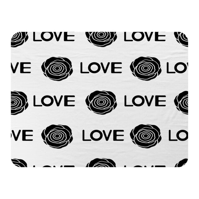 Benjamin Tate Design Rose & Love Print Blanket in Natural - Size: 120 cm x 150 cm - image 1