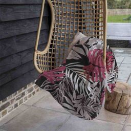 Benjamin Tate Design Tropical Leaves In Red White & Grey Blanket in Natural - Size: 120 cm x 150 cm - thumbnail 4