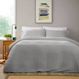 New Edge Blinds Belgravia Duvet Set in Grey - Size: Super King