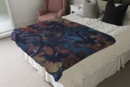 Benjamin Tate Design Grunge Flower Print Blanket in Natural - Size: 120 cm x 150 cm - thumbnail 3
