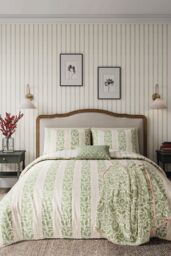 Helena Springfield 'Folk Ditsy' Cotton Cushion in Green - Size: 45 cm x 45 cm - thumbnail 4