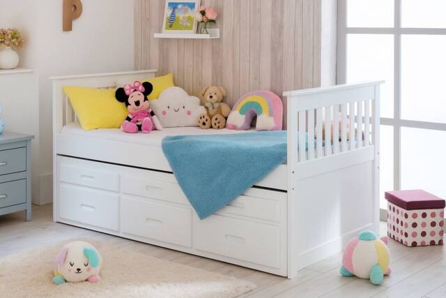 Captains Solid Wooden Underbed Guest Bed with Storage - Waxed & White - Size: Single - image 1