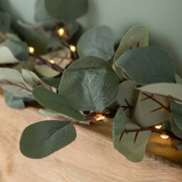 Samuel Alexander 1.8m Eucalyptus Christmas Garland with 130 Warm White LEDs in Green - thumbnail 5