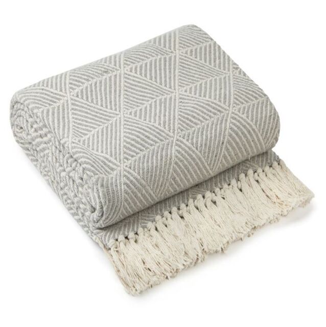New Edge Blinds Geo Diamond Collection Cotton Throw in Grey - Size: 127 cm x 152 cm - image 1