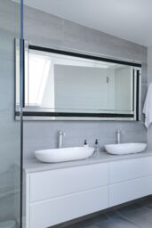 MirrorOutlet Dalton Black All Glass Full Length Mirror 174 x 85 CM - Size: 1 Pack - thumbnail 3