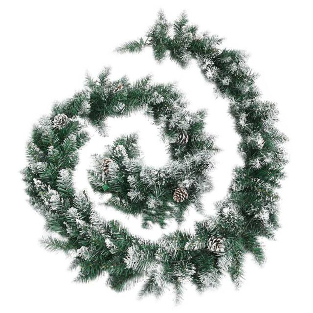 Berkfield Home Stunning Christmas Garland with LED Lights Green 5.2 m PVC - image 1