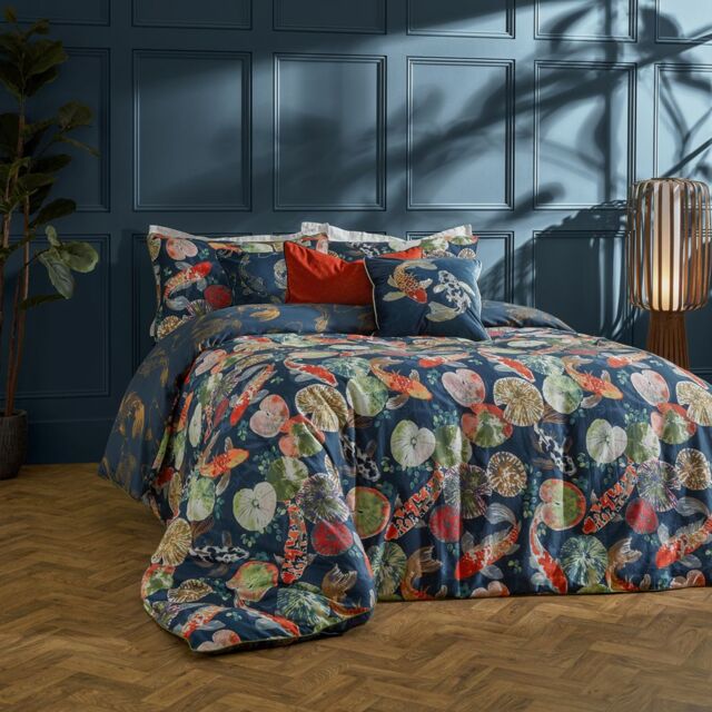 Paoletti Koi Pond Reversible Duvet Cover Set in Blue - Size: King - image 1