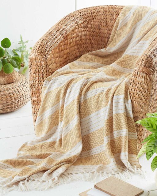 HomeSpace Direct Diamond Throw in Yellow - Size: 120 cm x 150 cm - image 1