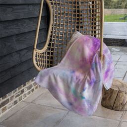 Benjamin Tate Design Starry Galaxy Print In Unicorn Colours Blanket in Natural - Size: 120 cm x 150 cm - thumbnail 4