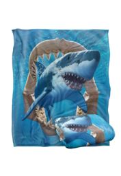 JQ Licensing Jlo Shark Hunting Silky Touch Super Soft Throw Blanket 152 X 127 cm in White - thumbnail 2