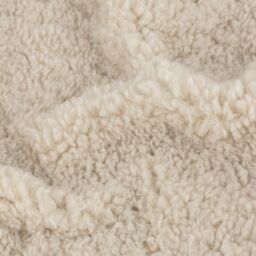 Yard Olann Faux Shearling Throw in Natural - Size: 130 cm x 180 cm - thumbnail 6