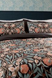 Morris & Co 'Olive & Rose' Cotton Duvet Cover Set in Indigo - Size: King - thumbnail 2