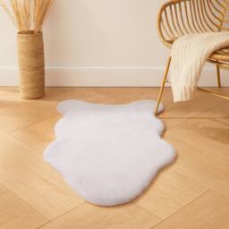 Voltico Super Soft Faux Fur Rug - Luxury Accent Rug for Bedroom & Lounge in Pale Grey - Size: 100 cm x 110 cm - thumbnail 1