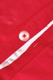 Homescapes Cotton Cot Bed Duvet Cover Set 200 Thread Count in Red - thumbnail 4