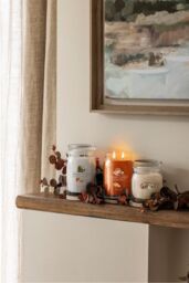 Yankee Candle Afternoon Scrapbooking Signature Large Jar Candle - thumbnail 5