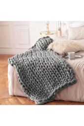H&O Direct Chunky Knit Throw Blanket Handwoven Home Decor in Grey - Size: 80 cm x 100 cm - thumbnail 2