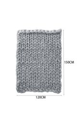 H&O Direct Chunky Knit Throw Blanket Handwoven Home Decor in Grey - Size: 80 cm x 100 cm - thumbnail 6