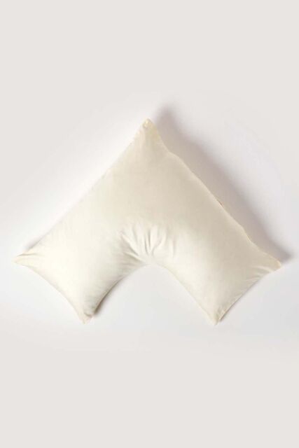 Homescapes V Shaped Pillowcase Sateen Cotton 400 Thread Count in Cream - image 1