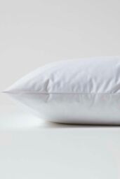 Homescapes Waterproof Pillow Protectors King Size, Pack of 4 in White - thumbnail 3