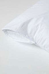 Homescapes Waterproof Pillow Protectors King Size, Pack of 4 in White - thumbnail 4