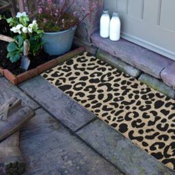 Artsy Mats Leopard Print Patio Doormat in Beige - Size: 40 cm x 120 cm - thumbnail 2