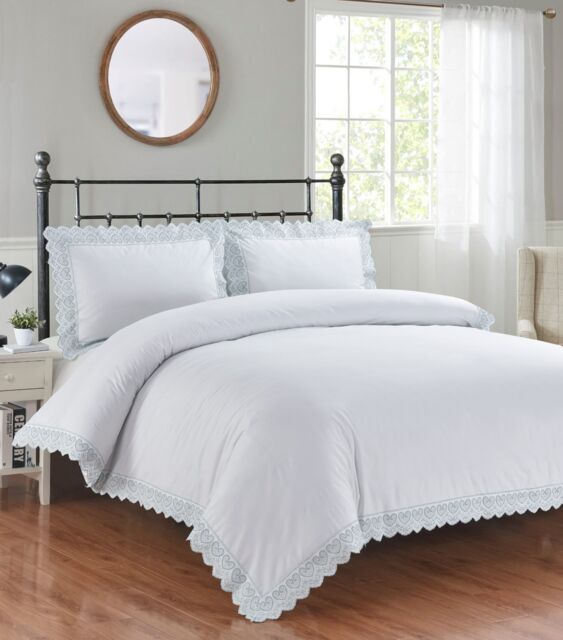 Rapport Home Elise Embroidered Floral Polyester Duvet Cover Set with Pillowcase in White - Size: Super King - image 1