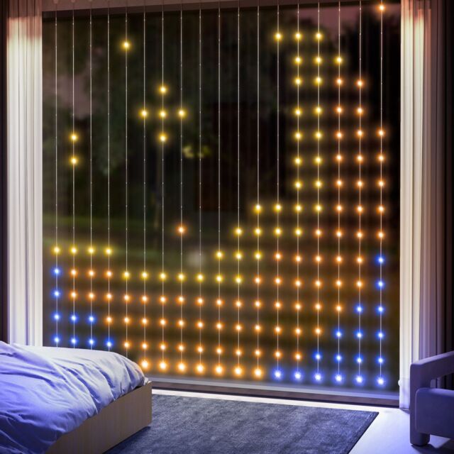 HOMCOM Smart LED Curtain, Dynamic DIY Fairy Lights, 3x3(m) in Clear - image 1