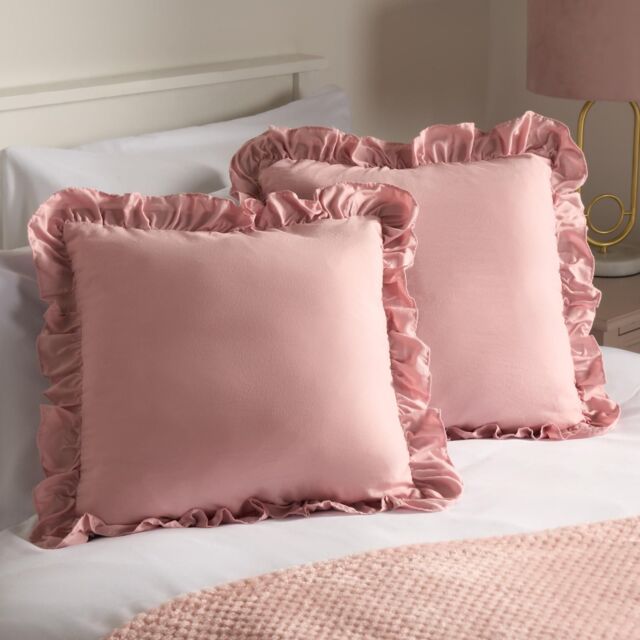 OHS 2 x Plain Faux Linen Frill Cushion Covers in Pink - Size: 45 cm x 45 cm - image 1