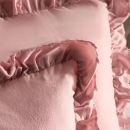 OHS 2 x Plain Faux Linen Frill Cushion Covers in Pink - Size: 45 cm x 45 cm - thumbnail 2