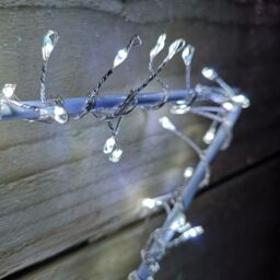 Samuel Alexander 60cm Light up Metal Hanging Christmas Star Decoration with 280 White LEDs - thumbnail 3