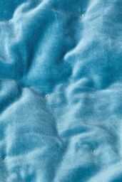 Homescapes Velvet Quilted Throw 100% Cotton, Soft & Luxurious Blanket in Blue - Size: 125 cm x 150 cm - thumbnail 3