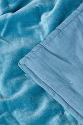 Homescapes Velvet Quilted Throw 100% Cotton, Soft & Luxurious Blanket in Blue - Size: 125 cm x 150 cm - thumbnail 4