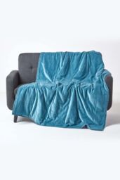Homescapes Velvet Quilted Throw 100% Cotton, Soft & Luxurious Blanket in Blue - Size: 125 cm x 150 cm