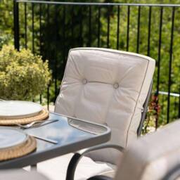 Hectare 4 Seater Rattan Dining Set with Reversible Cushions & Parasol Grey - thumbnail 5