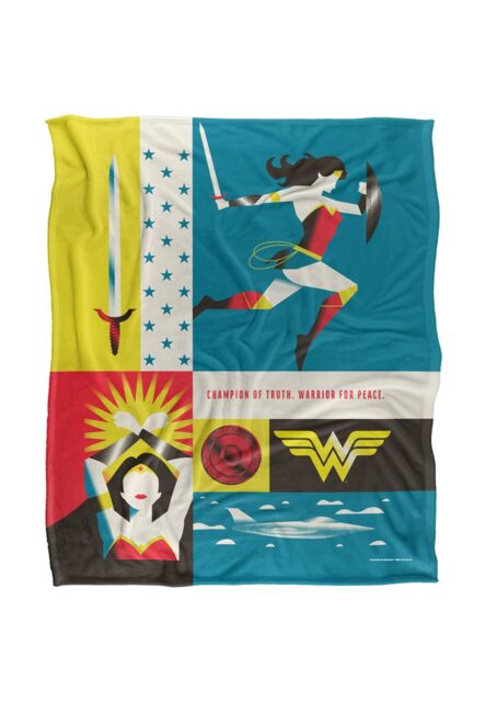 Warner Bros. Wonder Woman Icons Silky Touch Super Soft Throw Blanket 152 X 127 cm in White - image 1
