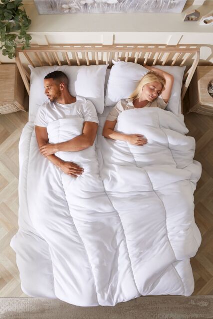 Slumberdown Made For You Two Duvet 4.5/10.5 Tog All Year Round Duvet in White - Size: King - image 1