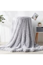H&O Direct Grey Soft Plush Flannel Blanket, 130*160cm - Size: 130 cm x 160 cm - thumbnail 2