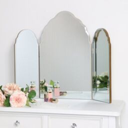Melody Maison Antique Gold Arched Triple Vanity Mirror 60cm X 72cm in Metallic Gold - Size: 60 cm X 72 cm - thumbnail 2