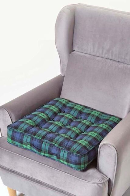 Homescapes Black Watch Tartan Cotton Armchair Booster Cushion in Green - Size: 50 cm x 50 cm - image 1