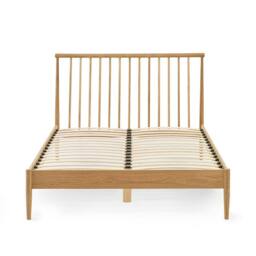 Cheshire Magnolia Oak Spindle Bed - Double (135cm) in Brown - thumbnail 4