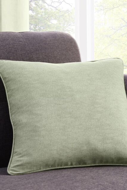 Fusion 'Sorbonne' Luxury Plain Dyed Filled Cushion 100% Cotton in Green - Size: 43 cm x 43 cm - image 1