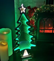 Samuel Alexander 60cm Light up Christmas Tree Infinity Decoration with Green LEDs on Metal Base - thumbnail 3