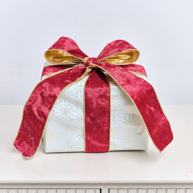 Melody Maison Large Red & Gold Velvet Wired Ribbon - 270cm (2.7m / 106.3') - image 1