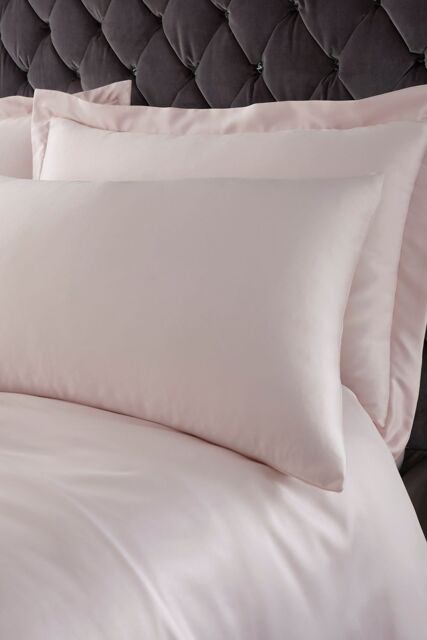 Catherine Lansfield 'Silky Soft Satin' Standard Pillowcase Pair in Pink - Size: Standard Pillow Case - image 1