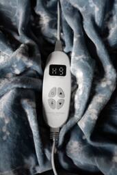 Laura Ashley VQ Heated Throw Electric Blanket in Grey - Size: 130 cm x 160 cm - thumbnail 7