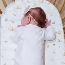 Minky Myles Baby Fitted Moses Basket Sheet. Cotton Neautral Bunny Nursery Sheet. Crease. Baby Bedding Crib Sheets in White - thumbnail 6