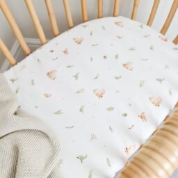 Minky Myles Baby Fitted Moses Basket Sheet. Cotton Neautral Bunny Nursery Sheet. Crease. Baby Bedding Crib Sheets in White - thumbnail 1
